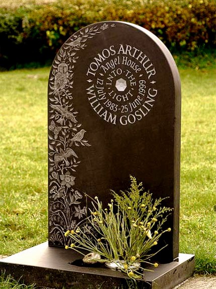 Ieuan Rees Headstone